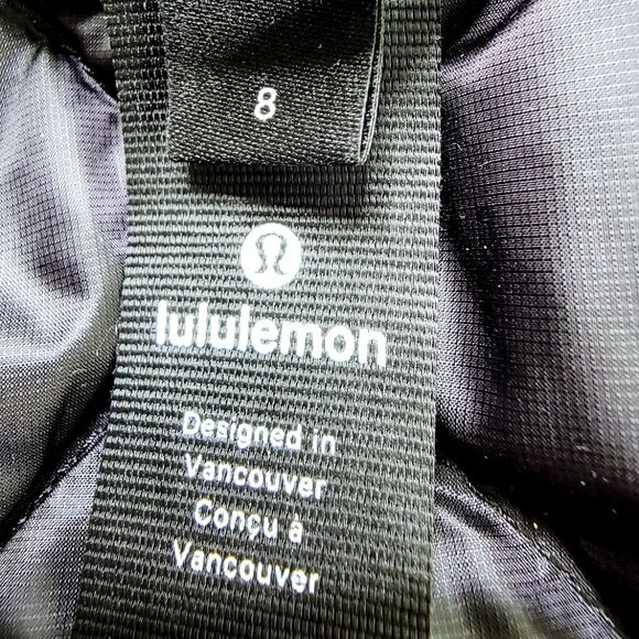 Lululemon Women's Inkwell Navy Down For A Run Slim Full-Zip Puffer Vest Size 8 - Picture 7 of 9